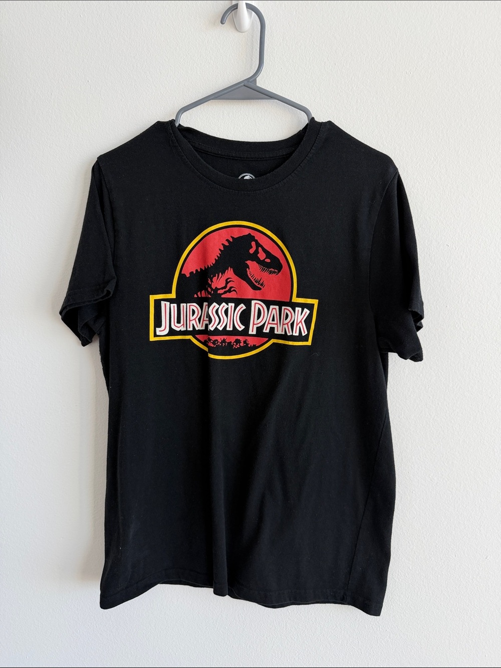 Jurassic Park Logo Black Graphic Tee - Classic Movie Shirt